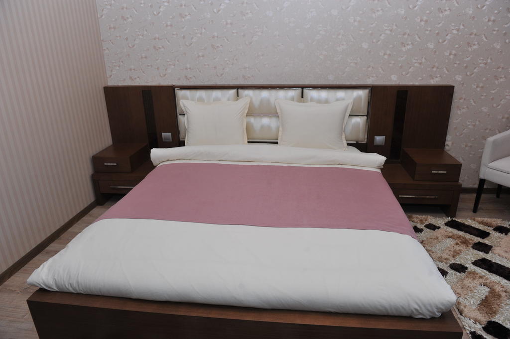 Eros Motel Sandanski Zewnętrze zdjęcie