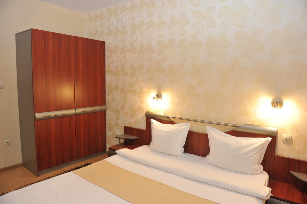 Eros Motel Sandanski Zewnętrze zdjęcie