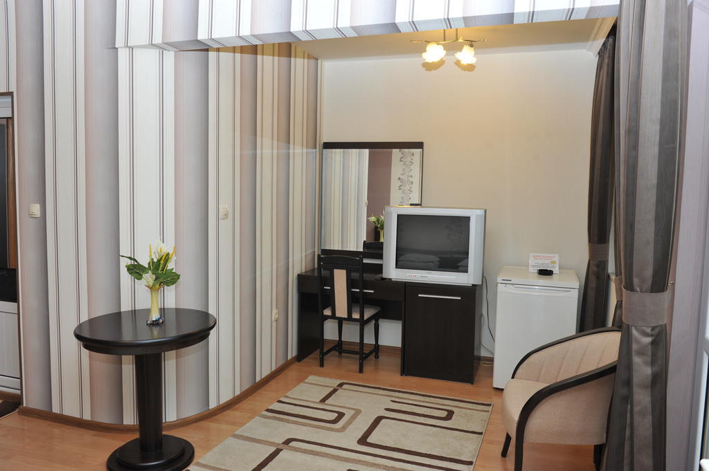 Eros Motel Sandanski Zewnętrze zdjęcie